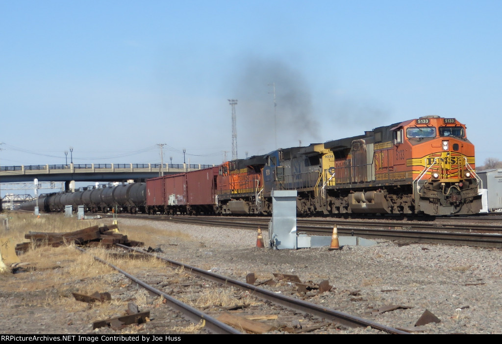 BNSF 5133 East